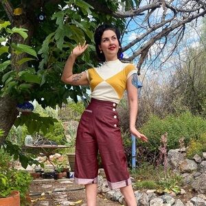 VOH Retro SOLD OUT Burgundy Denim Culottes 40s Style Capris